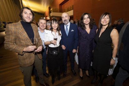 Julio Romera, Pedro Tapias, Ana Hernaz, Francis del Cura, Virginia García y Sonia Gallego.