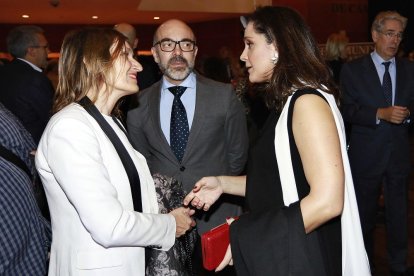 Rocío Lucas, Javier Ortega y Adriana Ulibarri.