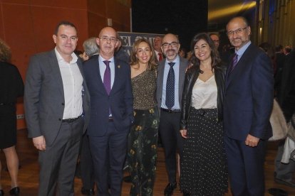 Francisco Requejo, Martín Fdez, Cristina Macario, Javier Ortega, Marta Sanz y Luis Fuentes.