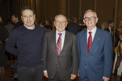 Óscar Reinoso, Emilio Álvarez y Armando Reinoso.