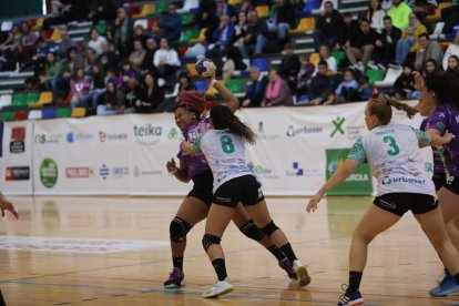 Balonmano Elche - Caja Rural Aula. / LOF