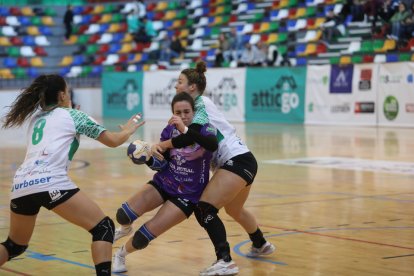 Balonmano Elche - Caja Rural Aula. / LOF