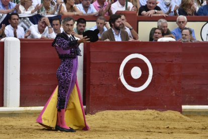 .- JOSÉ SALVADOR