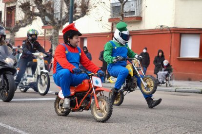 Desfile de banderas de Pingüinos 2023.- PHOTOGENIC