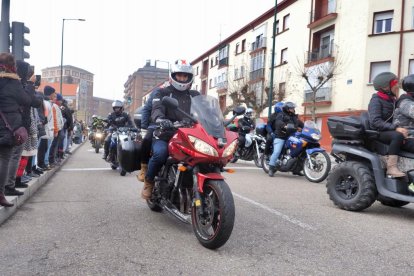 Desfile de banderas de Pingüinos 2023.- PHOTOGENIC