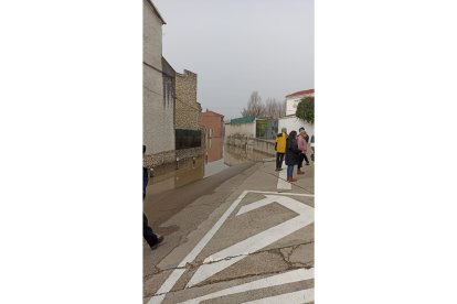 Fotos del río Cega a su paso por Viana. E.M.