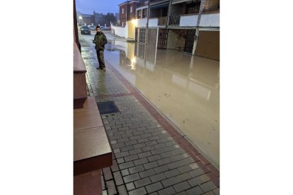 Fotos del río Cega a su paso por Viana. E.M.