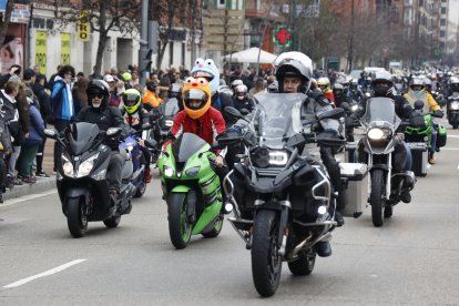 Desfile de banderas de Pingüinos 2023.- PHOTOGENIC