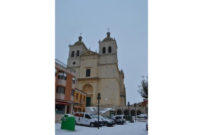 Nieve en Cigales sábado 9 de enero. E. M.