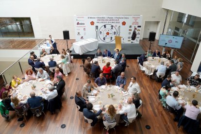 Almuerzo celebrado por el Consejo Regulador de la IGP ''Cecina de León'', en el que seis cocineros con Estrella Michelin ponen en valor las cualidades culinarias del producto.- ICAL