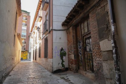 Calle Camarín de San Martín del barrio de San Martín.- J.M. LOSTAU