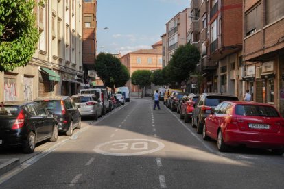 Calle Paraíso del barrio de San Martín.- J.M. LOSTAU