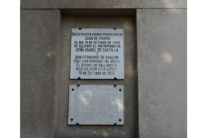 Palacio de los Viveros en la avenida Ramón y Cajal del barrio de San Martín.- J.M. LOSTAU