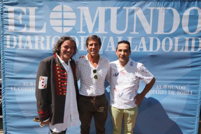 Primera jornada en la caseta de EL MUNDO en La Leyenda del Pisuerga. / PHOTOGENIC
