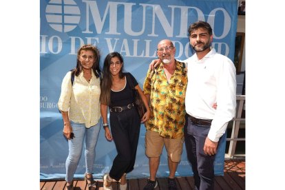 Primera jornada en la caseta de EL MUNDO en La Leyenda del Pisuerga. / PHOTOGENIC