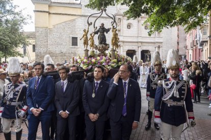Ofrenda floral y procesión por San Pedro Regalado. PHOTOGENIC