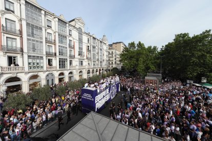 Fotografías tomadas por los drones de la Policía Municipal de Valladolid. El día de celebración del ascenso del pucela- E. M.
