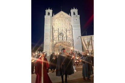 Desfile de antorchas en San Pablo. A. CALVO