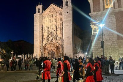 Desfile de antorchas en San Pablo. A. CALVO