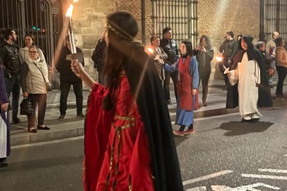 Desfile de antorchas en San Pablo. A. CALVO