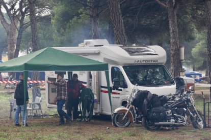 Llegan los primeros motoristas a la 24º concentración Motauros en Tordesillas. PHOTOGENIC.