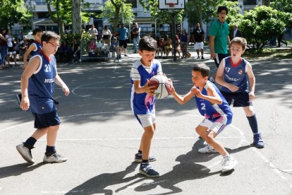 Día del Minibasket Pepe Moratinos. / J. M. LOSTAU