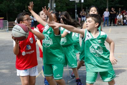 Día del Minibasket Pepe Moratinos. / J. M. LOSTAU