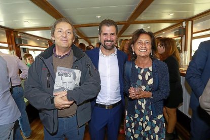 Adolfo Delibes, Luis Tudanca y Elisa Delibes.