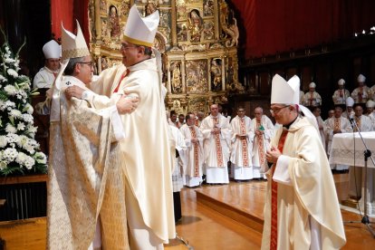 JUAN MIGUEL LOSTAU. 30/07//2022. VALLADOLID. COMUNIDAD DE CASTILLA Y LEÓN. CATEDRAL. TOMA DE POSESIÓN DE LUIS ARGÜELLO COMO ARZOBISPO DE VALLADOLID.