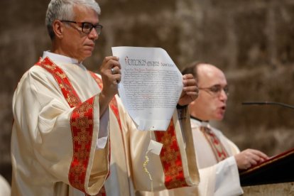 TOMA DE POSESIÓN DE LUIS ARGÜELLO COMO ARZOBISPO DE VALLADOLID.- J.M. LOSTAU