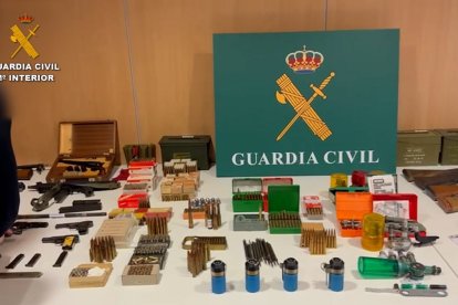 Acopio de todas las piezas de fuego de la operación. ICAL