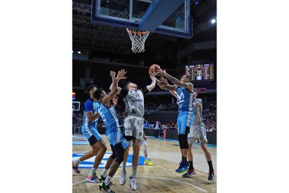 Movistar Estudiantes - Real Valladolid Baloncesto. / M. G. EGEA