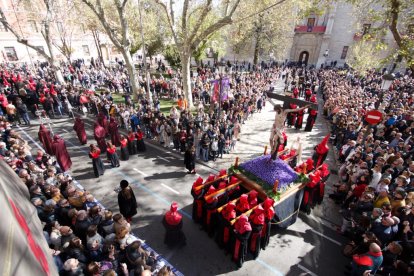 Procesión del Santísimo Cristo de la Luz, Semana Santa Valladolid. - PHOTOGENIC
