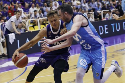 UEMC Real Valladolid Baloncesto - Movistar Estudiantes. / LOSTAU