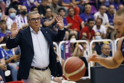 UEMC Real Valladolid Baloncesto - Movistar Estudiantes. / LOSTAU