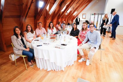Club de Prensa de El Mundo de Castilla y León: Asistencia personal en el medio rural. / E. M.
