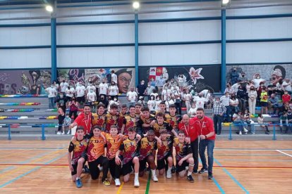 Selección infantil masculina en el CESA. / E.M.