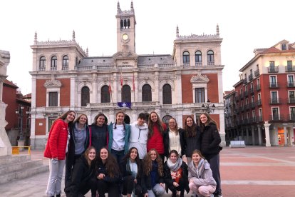 Selección española júnior de natación sincronizada en Valladolid. / E.M.