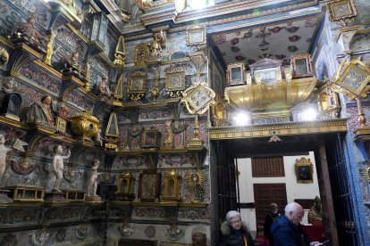 Relicario de la parroquia de San Miguel y San Julián de Valladolid. ICAL.