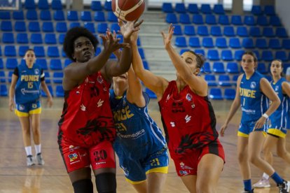 Ponce-Baloncesto Femenino León; Copa de Castilla y León de Liga femenina 2. / PHOTOGENIC