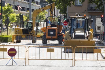Obras en el Paseo Zorrilla .-PHOTOGENIC