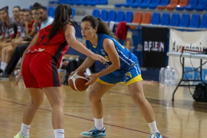 Ponce-Baloncesto Femenino León; Copa de Castilla y León de Liga femenina 2. / PHOTOGENIC