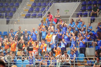 Cuartos de Final de Copa: Balonmano Sinfín - Recoletas Atlético Valladolid. / LOF