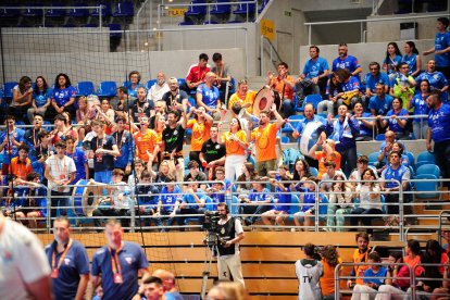 Cuartos de Final de Copa: Balonmano Sinfín - Recoletas Atlético Valladolid. / LOF