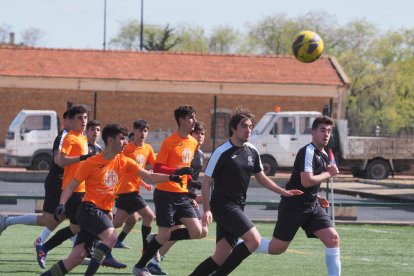 Partido disputado en los campos de Canterac. / M. González/APDV