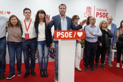 El candidato socialista a la alcaldía de Valladolid, Óscar Puente, tras el resultado electoral. -ICAL