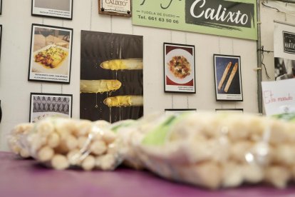 Feria del Espárrago celebrado en Tudela de Duero. PHOTOGENIC