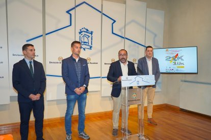 Presentación de la 26ª edición de la Media Maratón de Tordesillas. / EL MUNDO