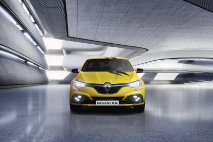 Renaul Megane Ultime. -RENAULT
