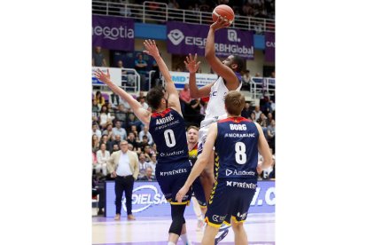 UEMC Real Valladolid Baloncesto - Andorra. / PHOTOGENIC
